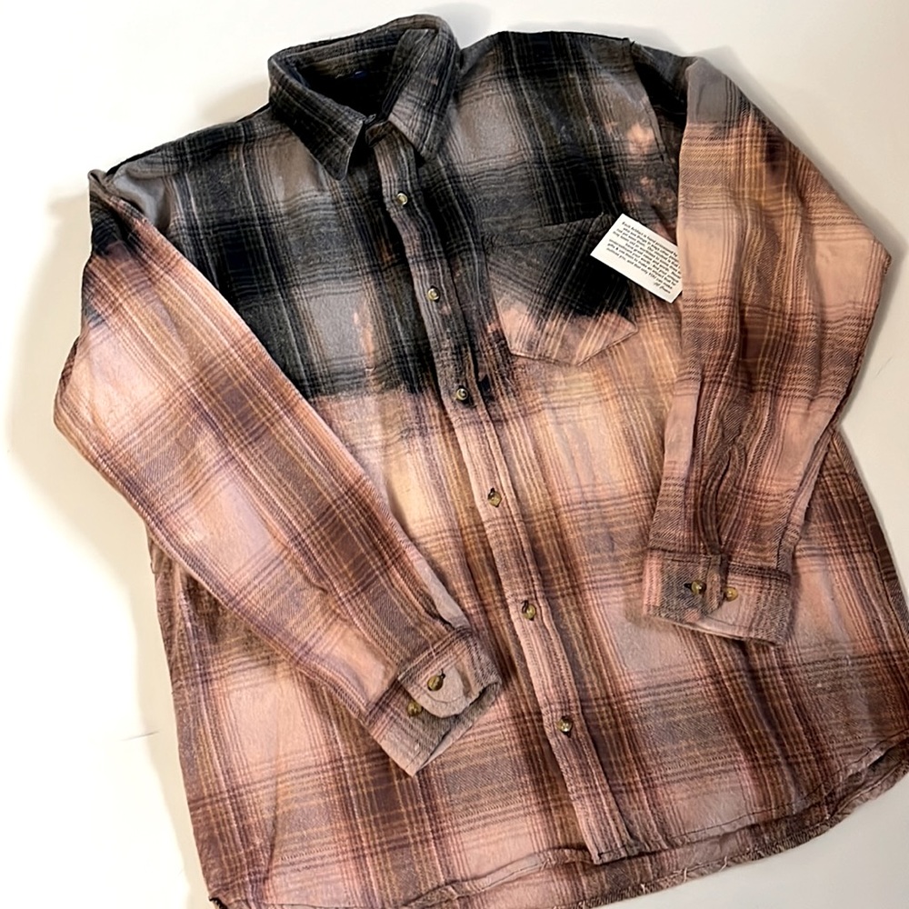 Handmade bleach flannel XL NWT